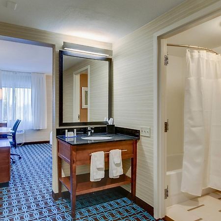 Fairfield Inn By Marriott Amesbury Eksteriør billede