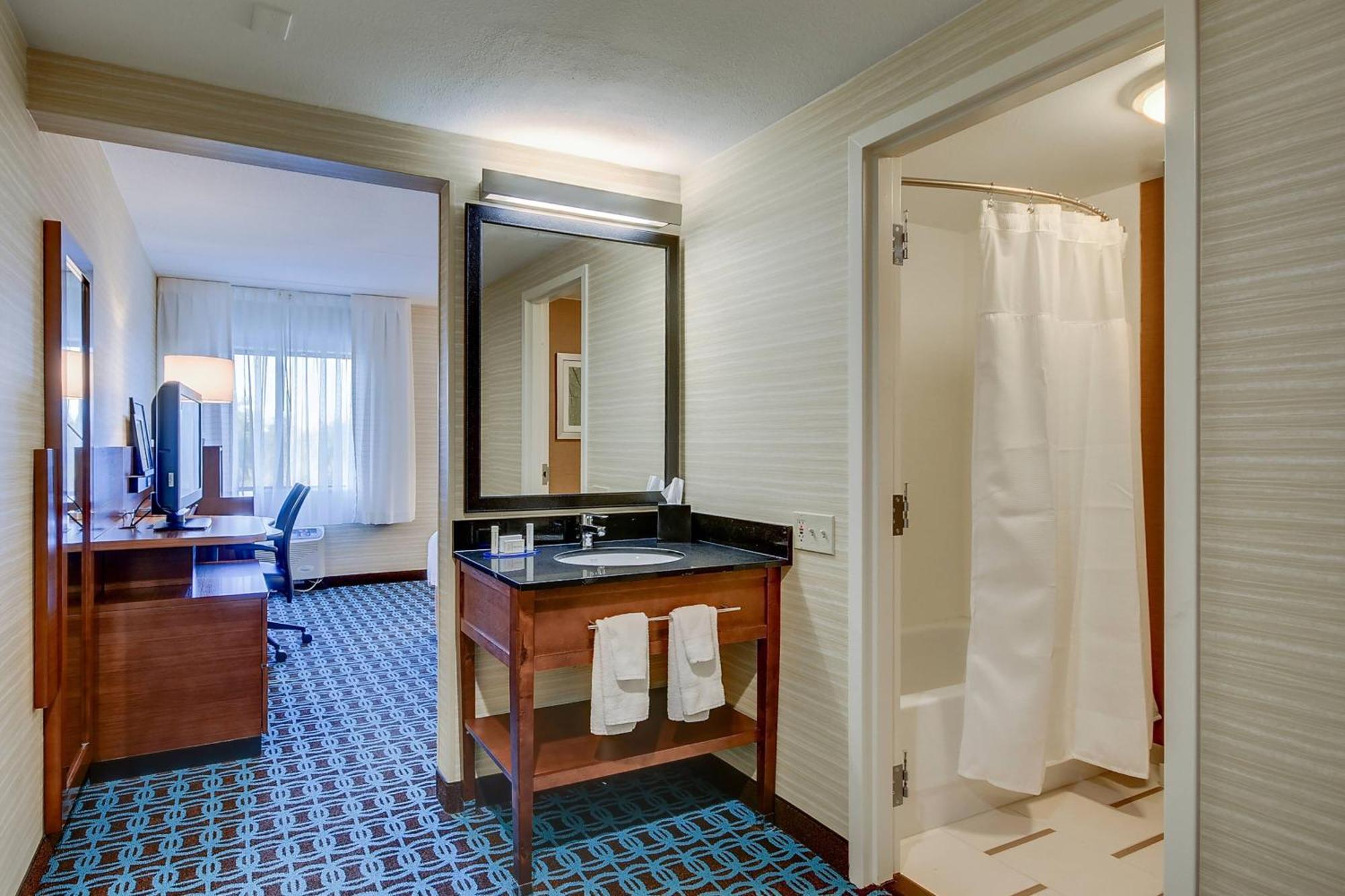 Fairfield Inn By Marriott Amesbury Eksteriør billede
