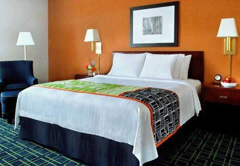 Fairfield Inn By Marriott Amesbury Eksteriør billede